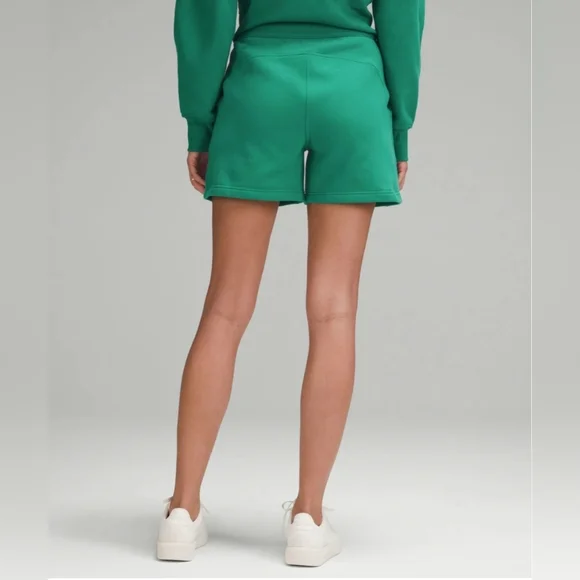 Lululemon Scuba High-Rise Short 5" Women's Size 10 Cascadia Green - Picture 3 of 10